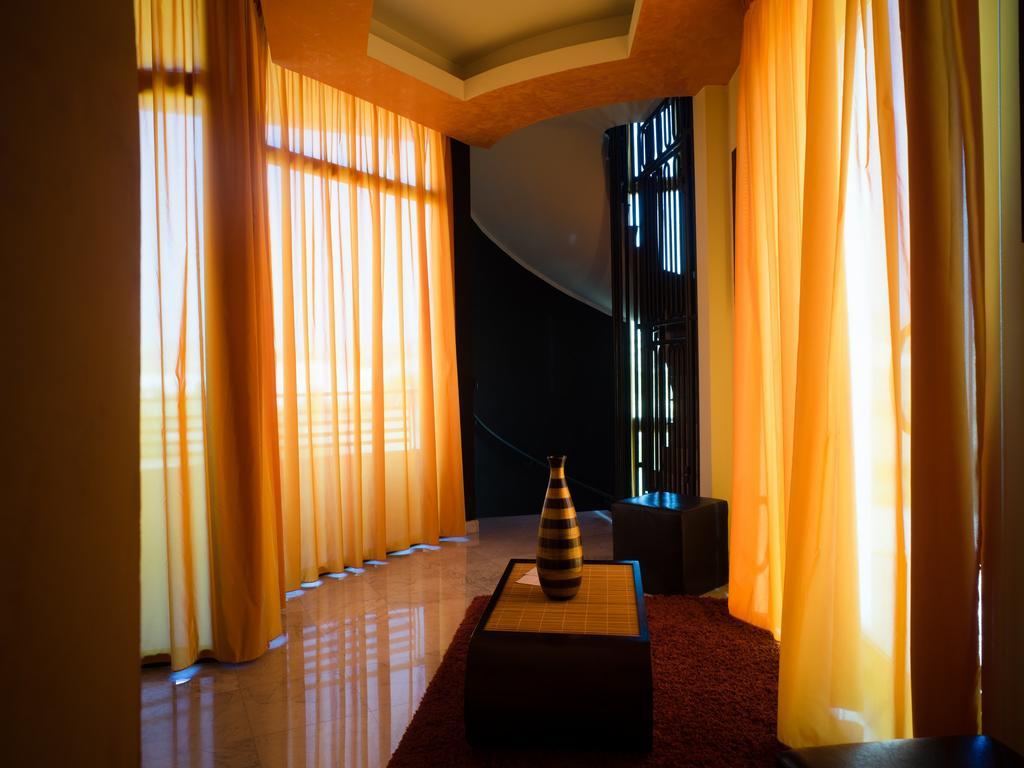Hotel Select Atessa Buitenkant foto