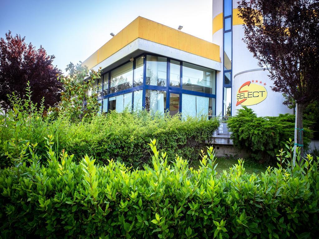 Hotel Select Atessa Buitenkant foto