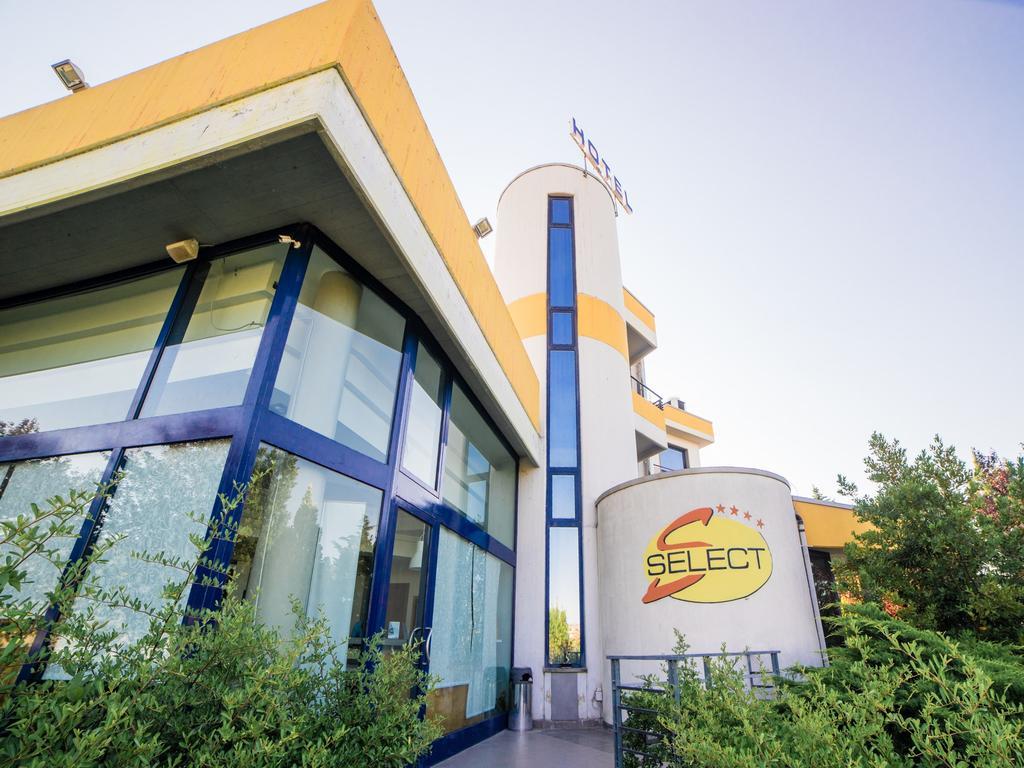 Hotel Select Atessa Buitenkant foto