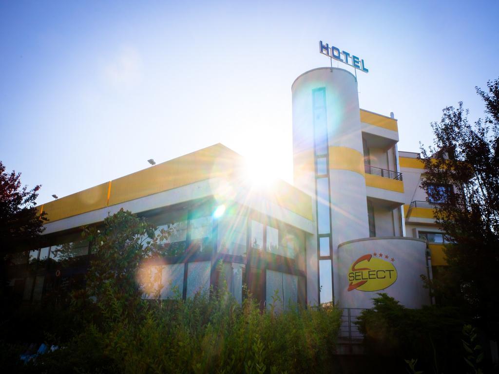 Hotel Select Atessa Buitenkant foto