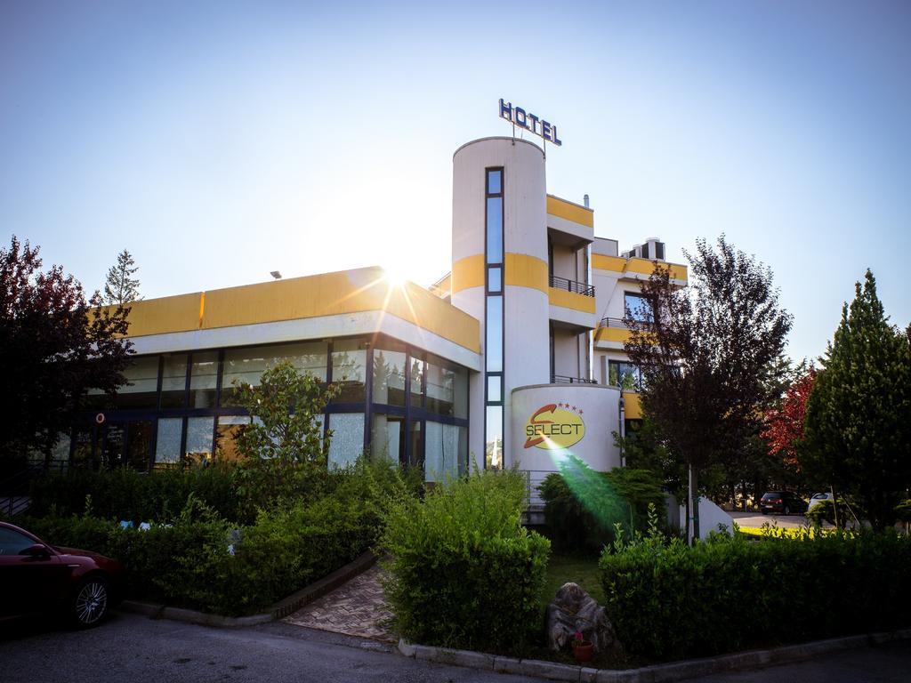Hotel Select Atessa Buitenkant foto