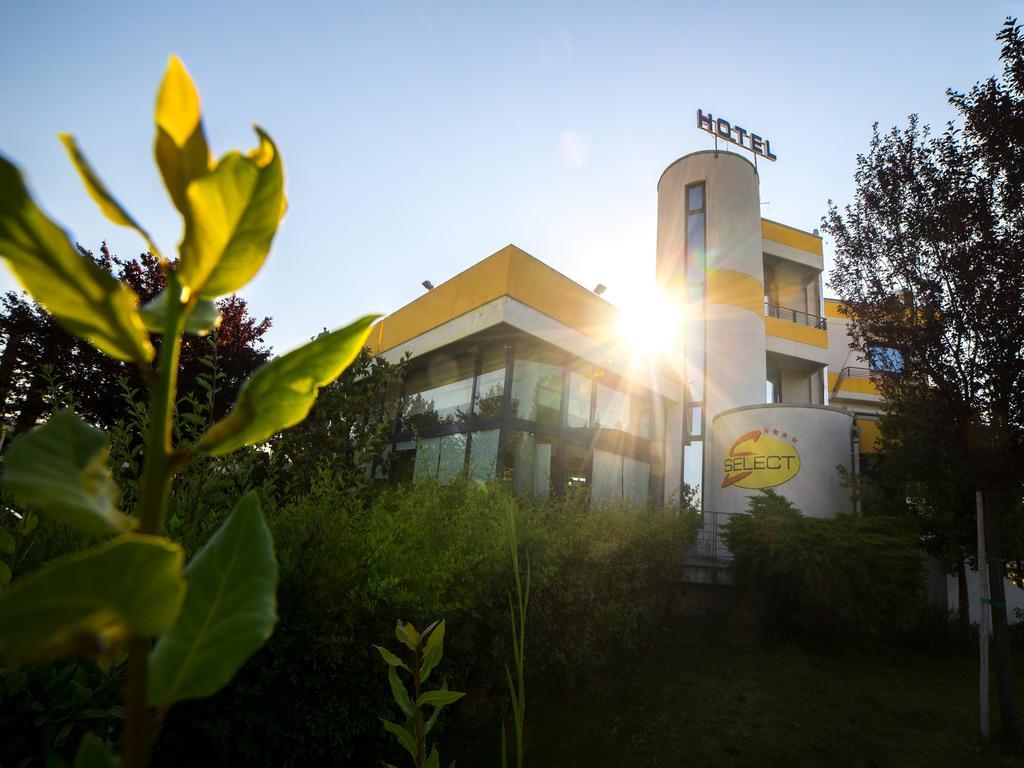 Hotel Select Atessa Buitenkant foto