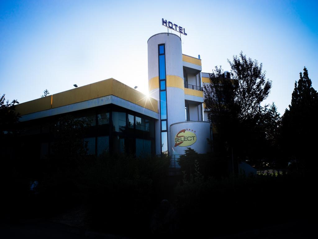 Hotel Select Atessa Buitenkant foto